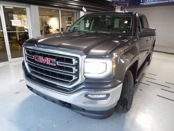 2016 GMC Sierra 1500 SLE !!Bad Credit, No Credit? NO PROBLEM!! for sale in WAUKEGAN, IL – photo 2