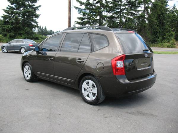 2009 Kia Rondo 4dr Wgn I4 LX - - by dealer - vehicle for sale in Roy, WA – photo 11
