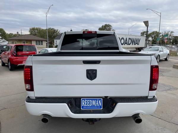 2014 RAM 1500 Sport 4X4 5 7L V8 White CARFAX Heated Seats for sale in Omaha, NE – photo 8