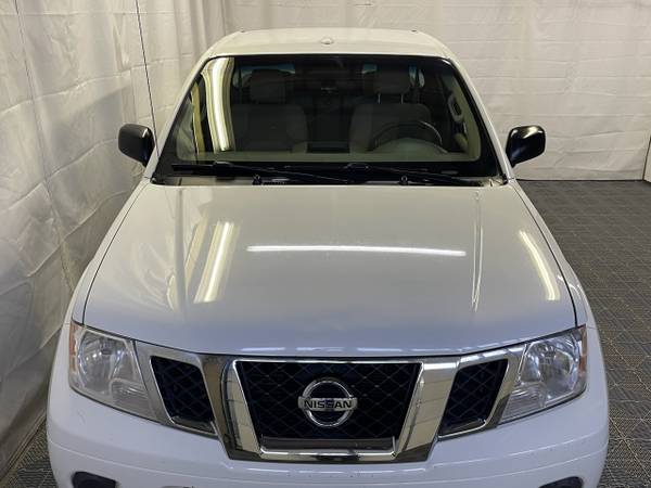2013 Nissan Frontier 4WD King Cab Auto SV - - by for sale in Missoula, MT – photo 3