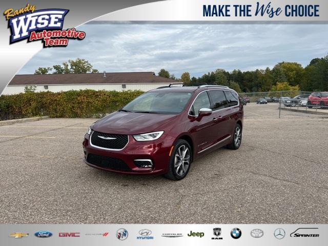 2021 Chrysler Pacifica Pinnacle for sale in Clio, MI
