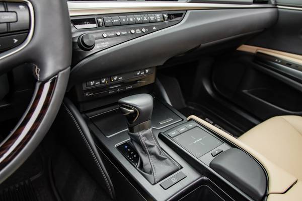 2020 LEXUS ES350 Only 8, 000 Miles! - - by dealer for sale in Smithfield, RI – photo 19