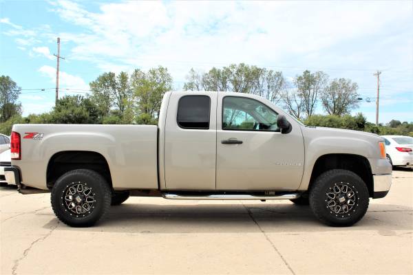 2009 GMC Sierra 2500HD SLE 4x4*$269 Per Month* for sale in Fitchburg, WI – photo 5