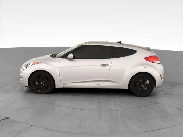 2017 Hyundai Veloster Value Edition Coupe 3D coupe Silver - FINANCE... for sale in Washington, District Of Columbia – photo 5
