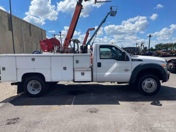 2014 Ford F550 service-trucks - - by dealer - vehicle for sale in Other, MO – photo 4