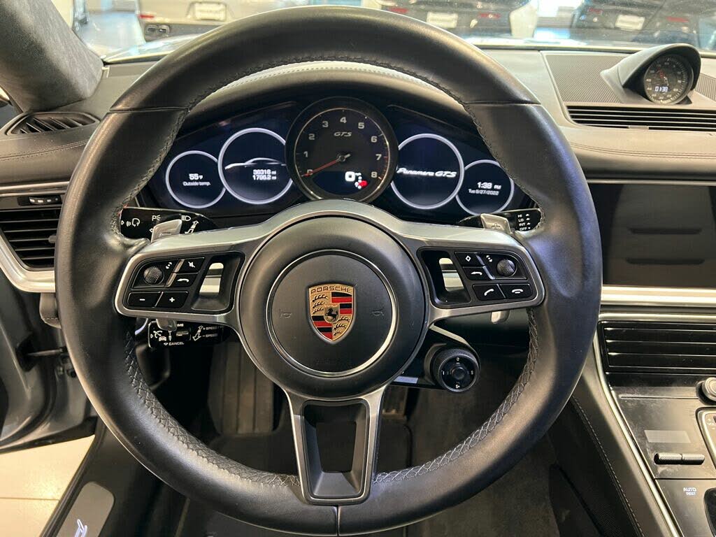 2019 Porsche Panamera GTS AWD for sale in Chicago, IL – photo 14