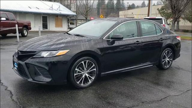 2020 Toyota Camry SE for sale in Grants Pass, OR – photo 4
