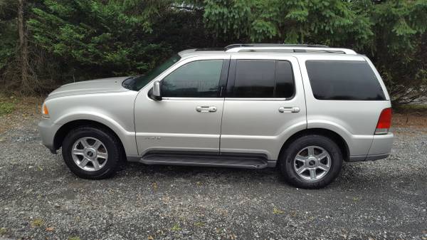 2004 Lincoln Aviator W/ 200K **Mechanic's Special** for sale in reading, PA – photo 8