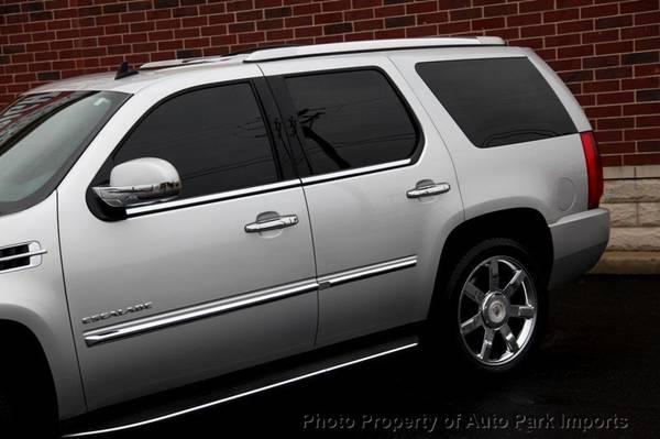 2010 *Cadillac* *Escalade* *AWD 4dr Luxury* Silver L for sale in Stone Park, IL – photo 6