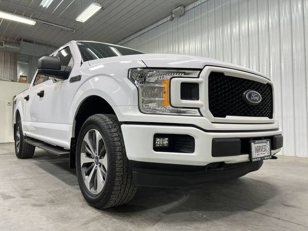 2019 Ford F150 SuperCrew Cab - Small Town & Family Owned! Excellent for sale in Wahoo, NE – photo 6