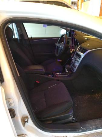 2011 Chevy malibu for sale in Huron, SD – photo 5