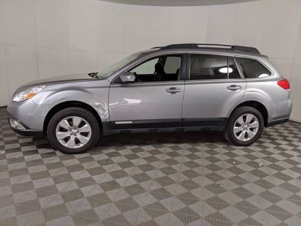 ? 2011 Subaru Outback 2.5i Prem AWP/Pwr Moon ? - cars & trucks - by... for sale in Longmont, CO – photo 8