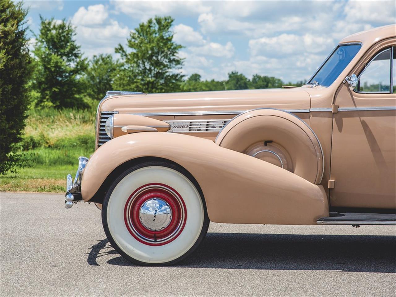 For Sale at Auction: 1938 Buick Series 90 for sale in Auburn, IN – photo 9