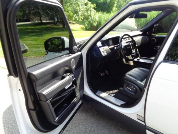 WHITE RANGE ROVER 2014 SUPERCHARGED FOR SALE!! for sale in Utica, MI – photo 8