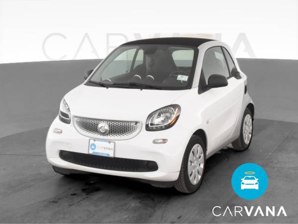 2017 smart fortwo Pure Hatchback Coupe 2D coupe White - FINANCE... for sale in Austin, TX