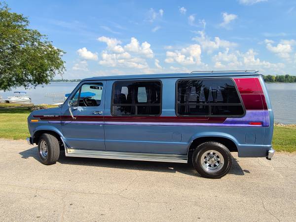 1988 Ford Econoline 150 5 0 V8 Van for sale in Davenport, IA – photo 5