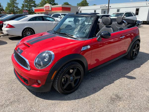 2012 MINI COOPER S CONVERTIBLE! 58K MILES ONLY! CLEAN TITLE AND CARFAX for sale in Houston, TX – photo 4