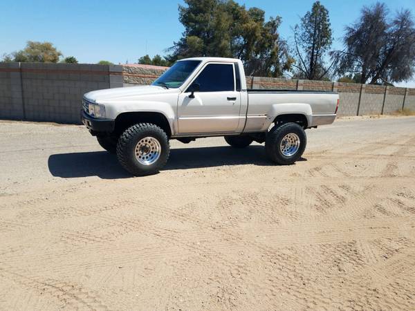 1986 Toyota Pickup 4WD for sale in Somerton, AZ