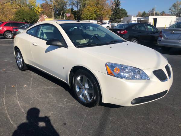 2009 Pontiac G6 GT 73K MILES - cars & trucks - by dealer - vehicle... for sale in Toledo, OH – photo 3