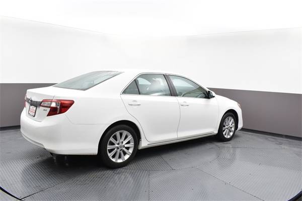 2013 Toyota Camry XLE for sale in Columbia, MO – photo 2