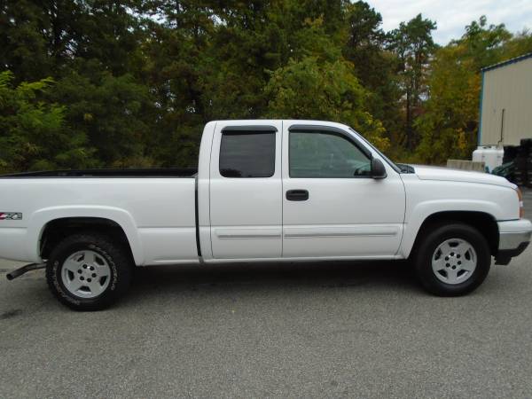 2007 Chevy Silverado K1500 LT Z71 4x4 Ext/Cab "INSPECTED" for sale in Kittery, ME – photo 9