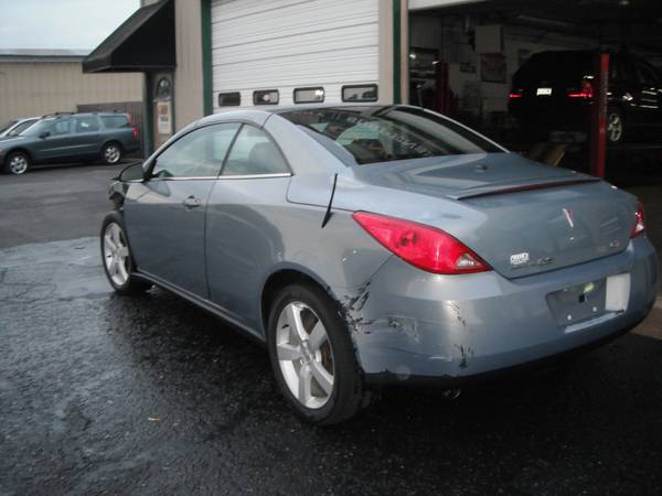 Repairable 2007 Pontiac G-6 GT, Hardtop Convertible for sale in Minneapolis, MN – photo 8