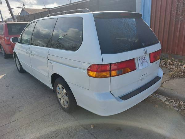 Well Maintained 2000 Honda Odyssey for sale in Dallas, TX – photo 6