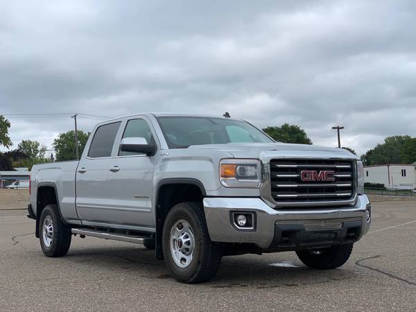 🍂Fall Truck Sale🍂 ALL CREDIT APPROVED! ALL PRICES & MODELS for sale in Minneapolis, IA – photo 5