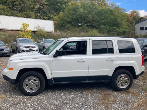 2014 JEEP PATRIOT SPORT - - by dealer - vehicle for sale in Poughkeepsie, NY – photo 6