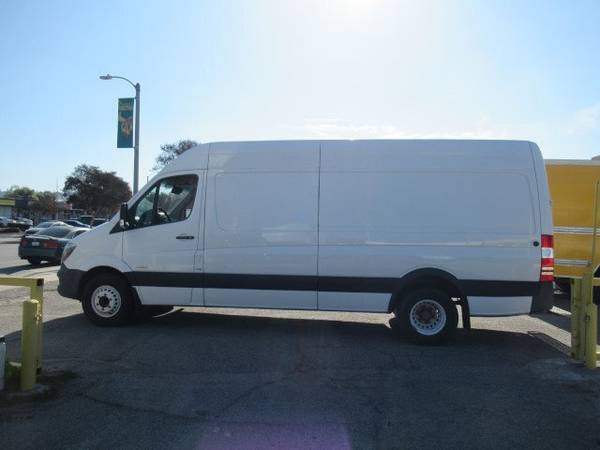 2014 Mercedes-Benz Sprinter 3500 High Roof 170 WB Extended Cargo V for sale in LA PUENTE, CA – photo 4