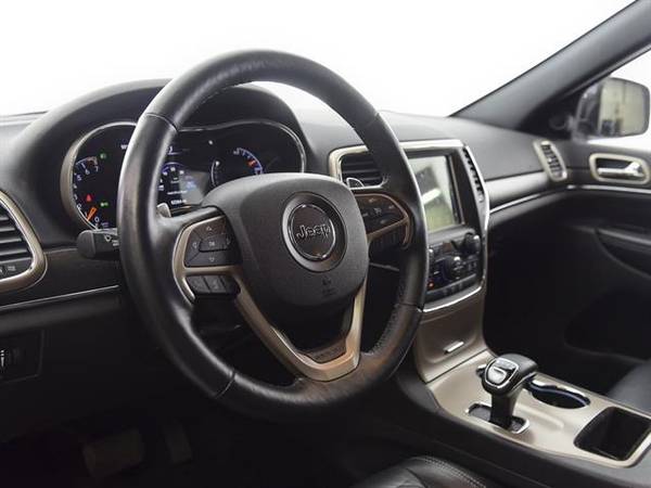 2015 Jeep Grand Cherokee Limited Sport Utility 4D suv Gray - FINANCE for sale in Atlanta, NC – photo 2