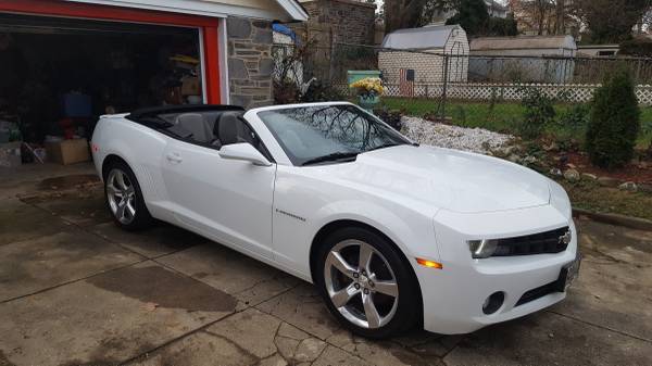 2011 Camaro R/S Convertible - cars & trucks - by owner - vehicle... for sale in Upper Darby, PA – photo 2