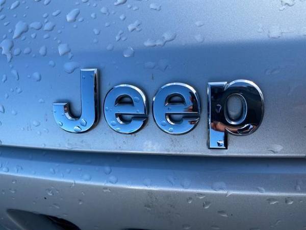 2011 Jeep Patriot FWD 4dr Sport SUV - cars & trucks - by dealer -... for sale in Salem, OR – photo 9