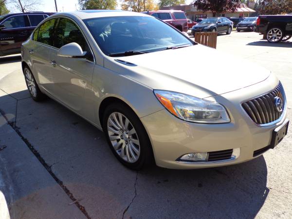 INVENTORY REDUCTION SALE-2012 BUICK REGAL for sale in Flushing, MI – photo 2