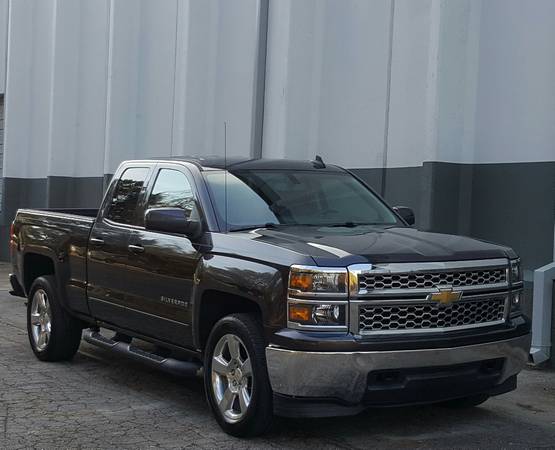 Iridium Gray 2015 Chevy Silverado LT/79K/4x4/V8/Tow Pack for sale in Raleigh, NC – photo 6