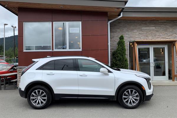 2020 Cadillac XT4 AWD SUV WITH 11K MILES - cars & trucks - by dealer... for sale in Auke Bay, AK