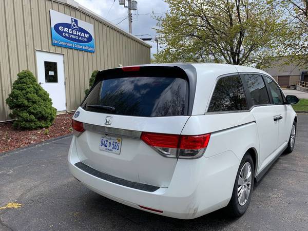 Honda Odyssey w/Bruno Scooter/Wheelchair Lift - - by for sale in Other, MI – photo 16