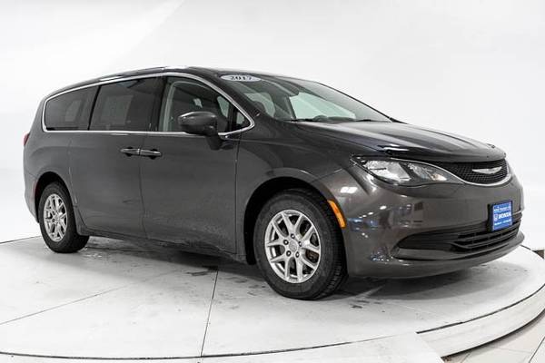 2017 Chrysler Pacifica LX 4dr Wagon Granite Cr for sale in Richfield, MN – photo 23