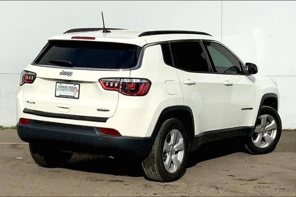 2018 Jeep Compass 4x4 4WD Latitude SUV - - by dealer for sale in Eugene, OR – photo 20