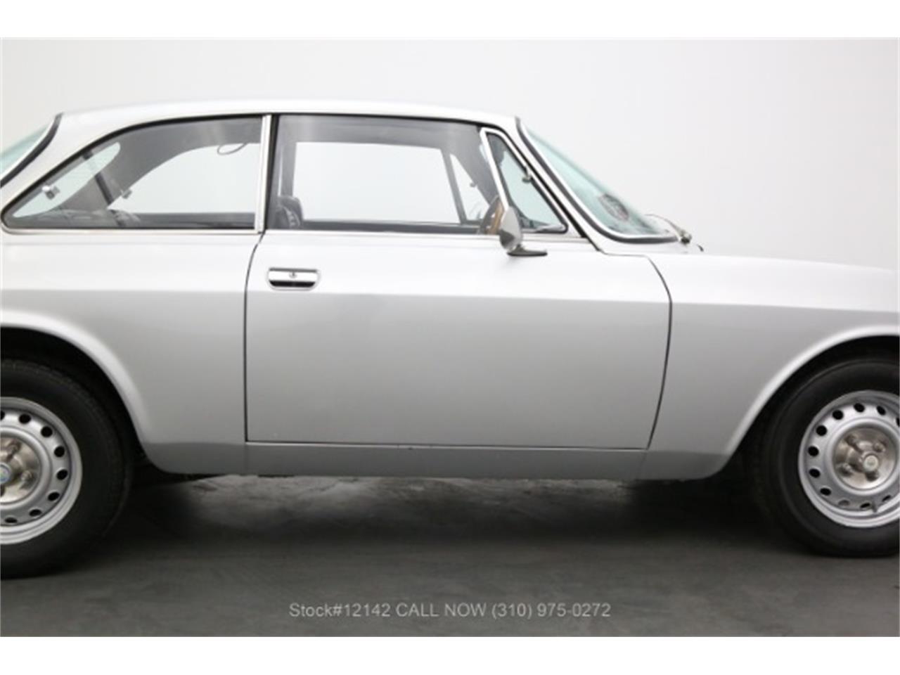 1974 Alfa Romeo 2000 GT for sale in Beverly Hills, CA – photo 10