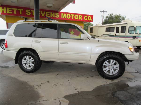 2005 LEXUS LX470 V-8 4X4 ULTIMATE LUXURY OFFROAD SUV! for sale in Amarillo, TX