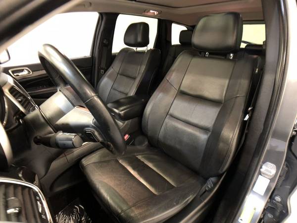 2012 Jeep Grand Cherokee 4WD 4dr Laredo with Premium insulation for sale in Salado, TX – photo 11