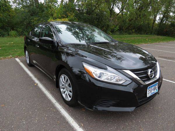 2017 Nissan Altima 2.5 S Sedan - Call or TEXT! Financing Available! for sale in Maplewood, MN