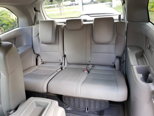 2011 Honda Odyssey EX-L Minivan - Leather - DVD - 1 Owner for sale in Lake Helen, FL – photo 15