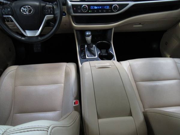 2014 Toyota Highlander Limited for sale in Green Bay, WI – photo 23