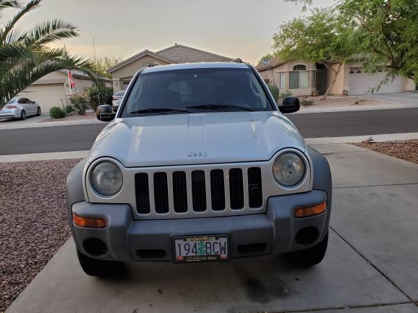 03 Jeep Liberty Sport 4x4, solid jeep, very clean for sale in Glendale, AZ – photo 5