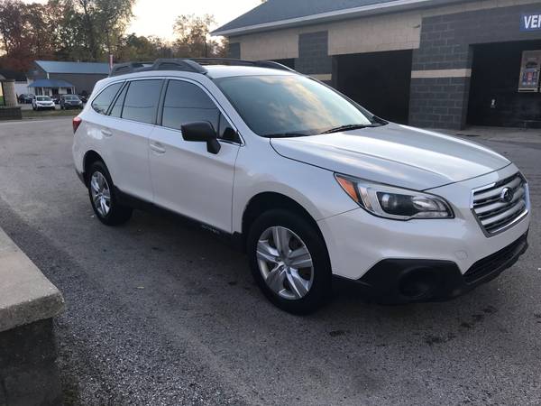2015 Subaru Outback 2.5i - cars & trucks - by owner - vehicle... for sale in Bloomington, IN – photo 4