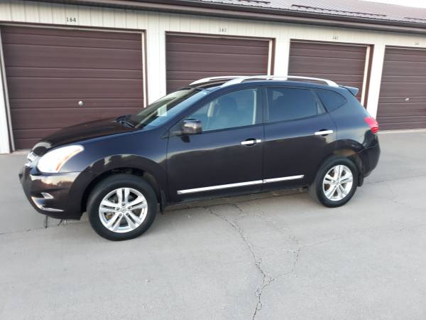 2013 Nissan Rogue 4dr SV AWD I4 - cars & trucks - by dealer -... for sale in Rapid City, SD