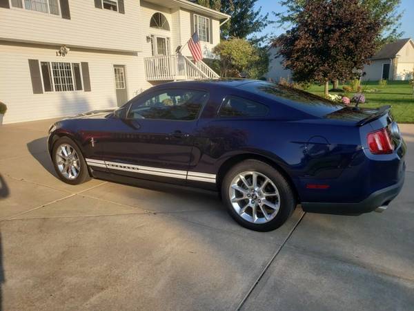 2011 Mustang for sale in Coopersville, MI – photo 2
