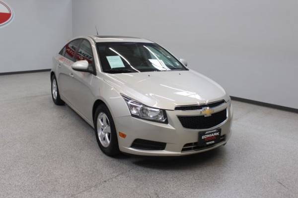 2013 Chevy Chevrolet Cruze 1LT sedan Champagne Silver Metallic for sale in Nampa, ID – photo 3